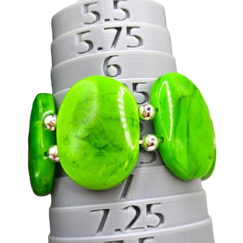 Chunky Stretch Green Beaded Bold Oval Plastic Silver Tone 7
